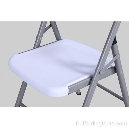 Chaise pliante en plastique portable